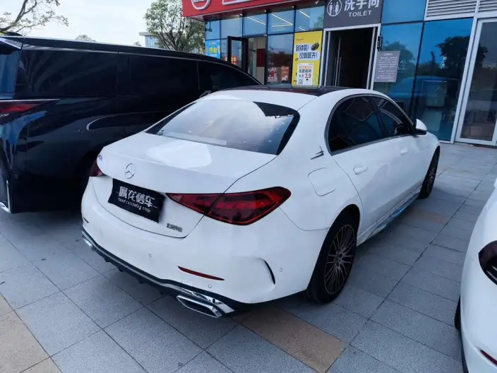 Mercedes-Benz C-Class 2025 Model C 260 L Sports Edition – фото 6
