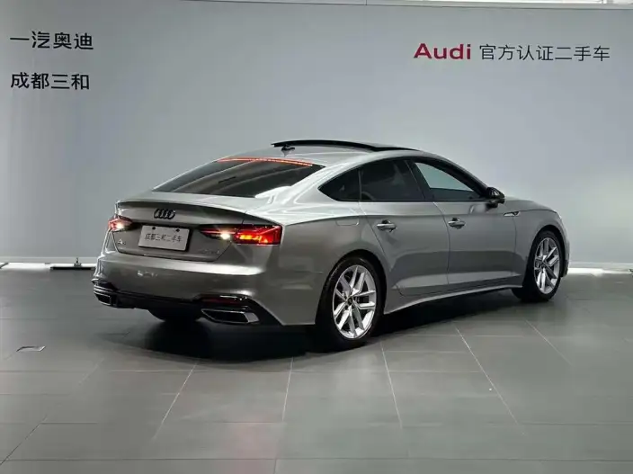 Audi A5 2025 Model Sportback Collector Edition Edition 40 TFSI Fashion Dynamic Model – фото 4