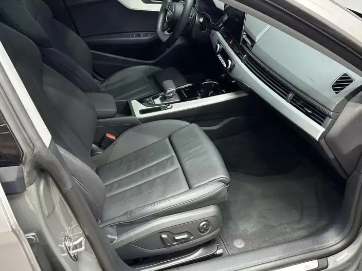 Audi A5 2025 Model Sportback Collector Edition Edition 40 TFSI Fashion Dynamic Model – фото 8