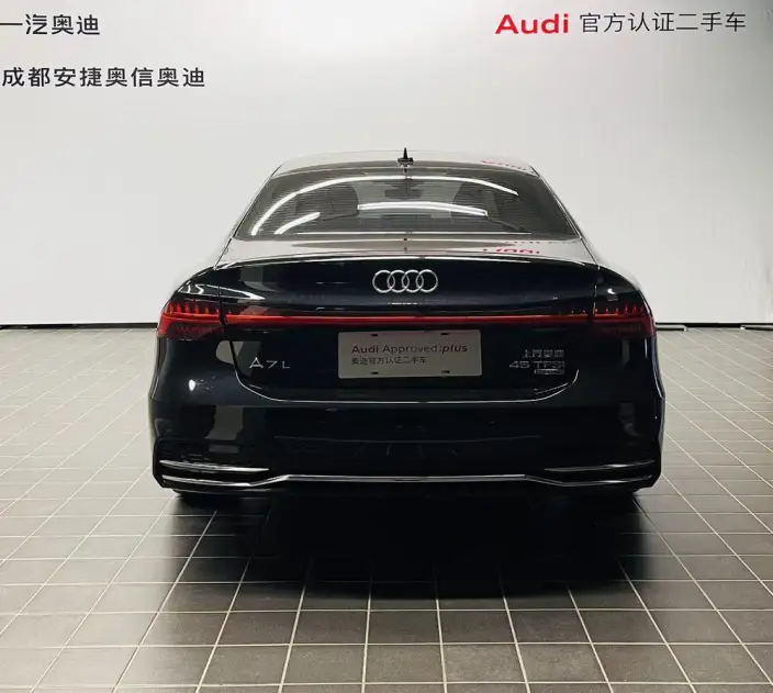Audi A7 L 2024 Model 45 TFSI quattro Luxury Model – фото 4