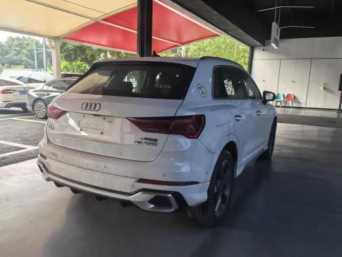 AUDI Q3 2024 Model 35 TFSI Fashion Dynamic Model – фото 6