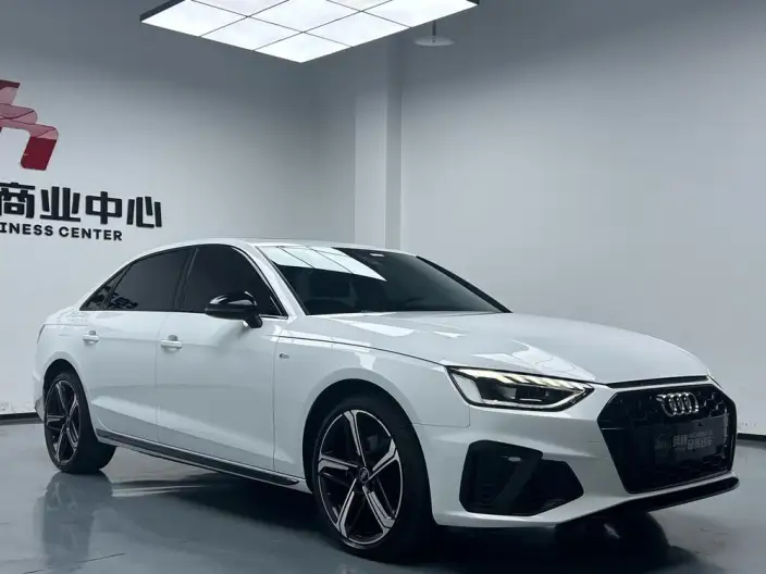 Audi A4 L 2024 Model 40 TFSI Luxury Dynamic Model – фото 3