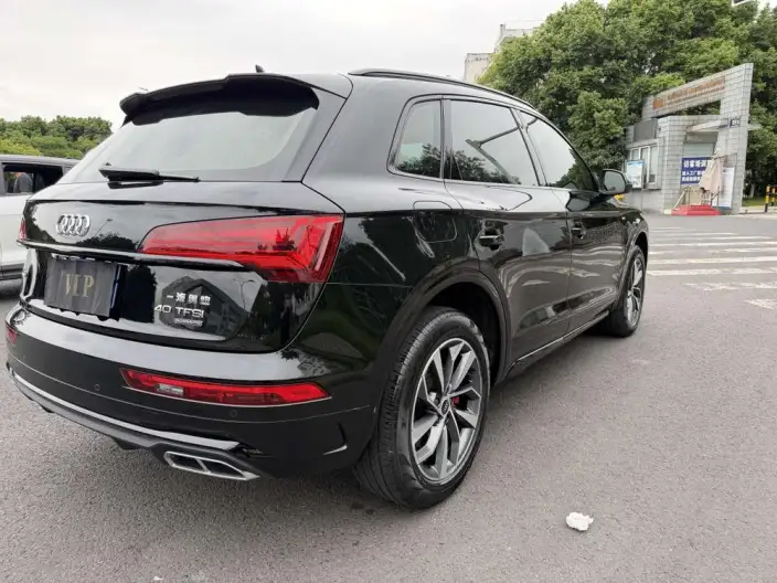 Audi Q5L 2025 Model 40TFSI Luxury Dynamic Model – фото 6
