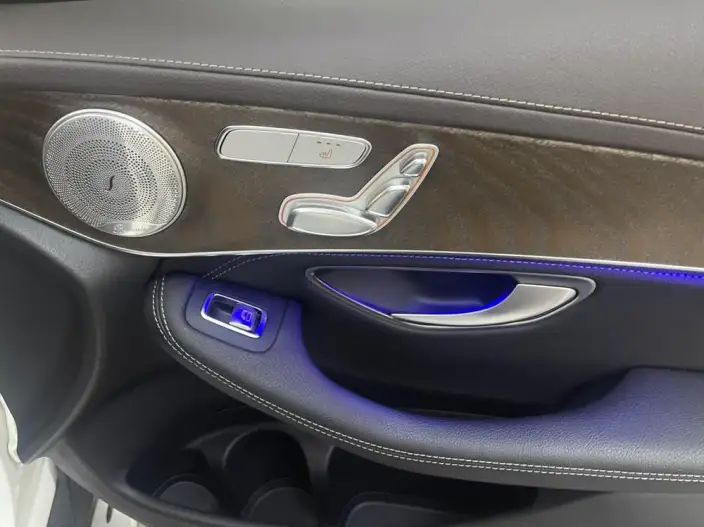 Mercedes-Benz GLC 2020 Model GLC 260 L 4MATIC Luxury Model – фото 10