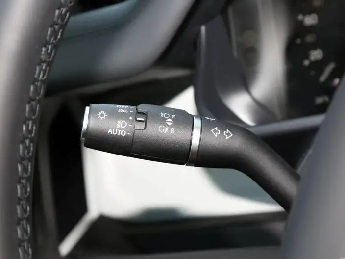 Land Rover Defender 2024 Model 110 3.0T P400 X-Dynamic HSE – фото 6