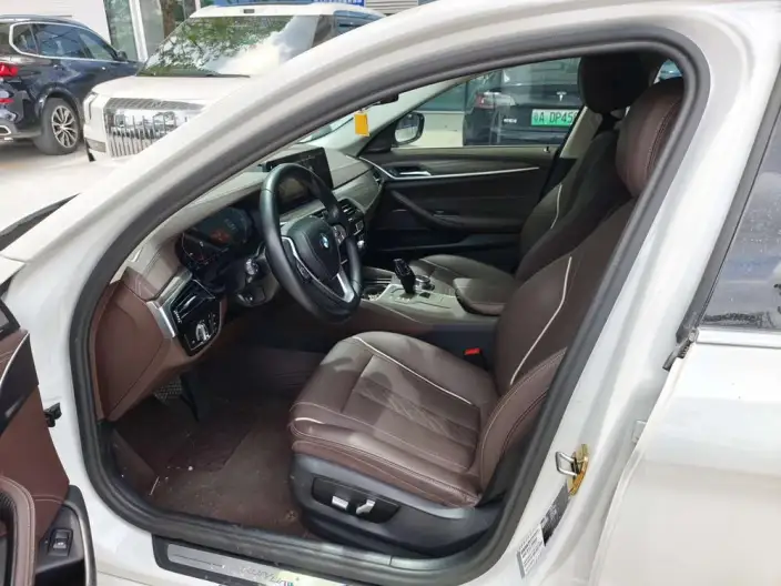 BMW 5 Series 2023 Model 530Li Leading Model Luxury Set – фото 8
