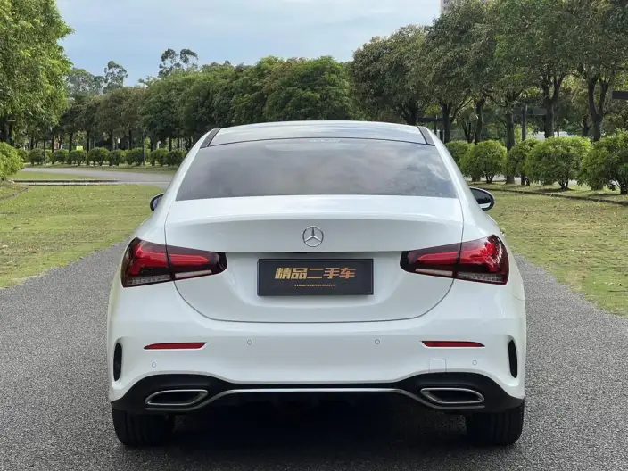 Mercedes-Benz A-class 2022 Model Facelift A 200 L Sports sedan Dynamic Edition – фото 6