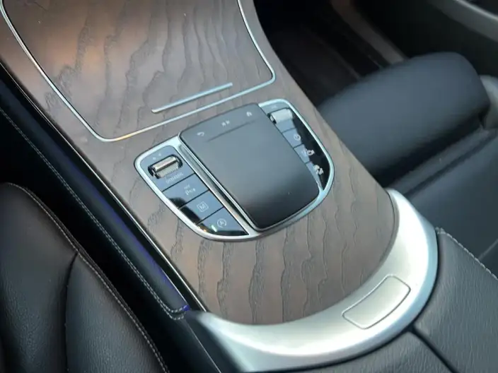 Mercedes-Benz GLC 2022 Model GLC 300 L 4MATIC Dynamic Model – фото 10