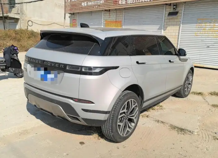 Range Rover Evoque 2023 Model Aurora L 249PS R-Dynamic HSE Luxury Edition – фото 6