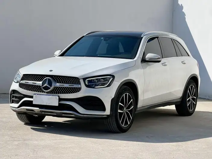 Mercedes-Benz GLC 2021 Model GLC 260 L 4MATIC Luxury Model – фото 1