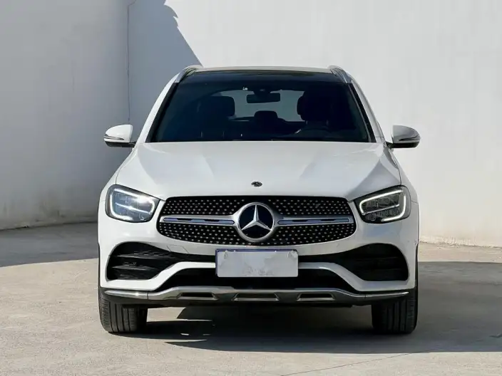Mercedes-Benz GLC 2021 Model GLC 260 L 4MATIC Luxury Model – фото 2