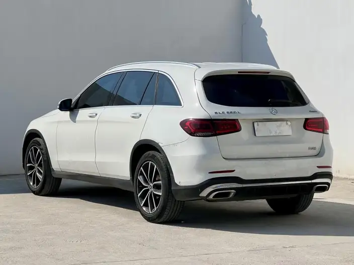 Mercedes-Benz GLC 2021 Model GLC 260 L 4MATIC Luxury Model – фото 5