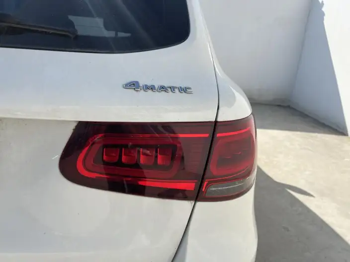 Mercedes-Benz GLC 2021 Model GLC 260 L 4MATIC Luxury Model – фото 8