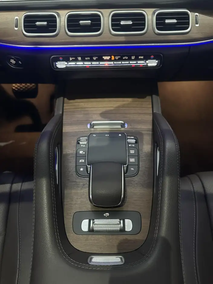 Mercedes-Benz GLE Imported 2020 Model Facelift GLE 350 4MATIC Luxury Model – фото 7