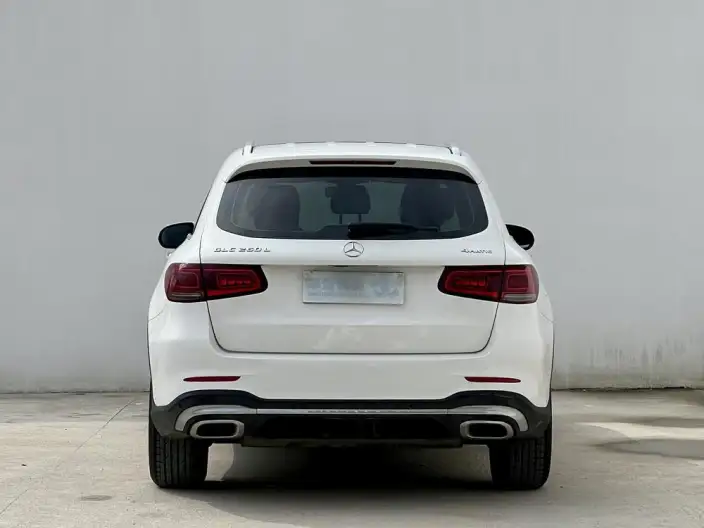 Mercedes-Benz GLC 2020 Model GLC 260 L 4MATIC Luxury Model – фото 5