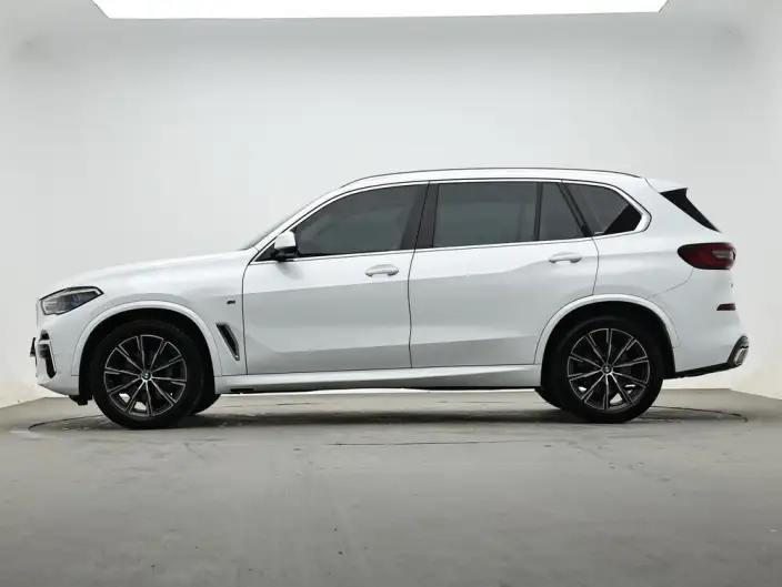 BMW X5 2022 Model Facelift xDrive 30Li Exclusive Model M Sports Set – фото 4