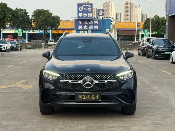 Mercedes-Benz GLC 2024 Model Facelift GLC 300 L 4MATIC Dynamic Model 5 seat – фото 2