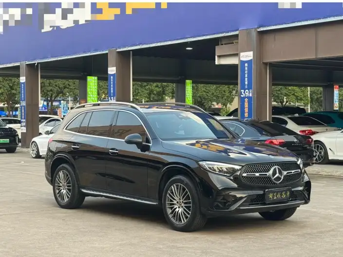 Mercedes-Benz GLC 2024 Model Facelift GLC 300 L 4MATIC Dynamic Model 5 seat – фото 3