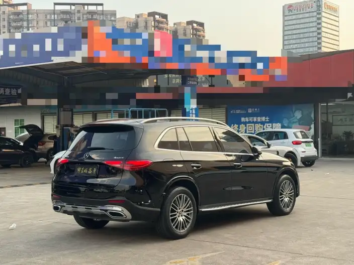 Mercedes-Benz GLC 2024 Model Facelift GLC 300 L 4MATIC Dynamic Model 5 seat – фото 6