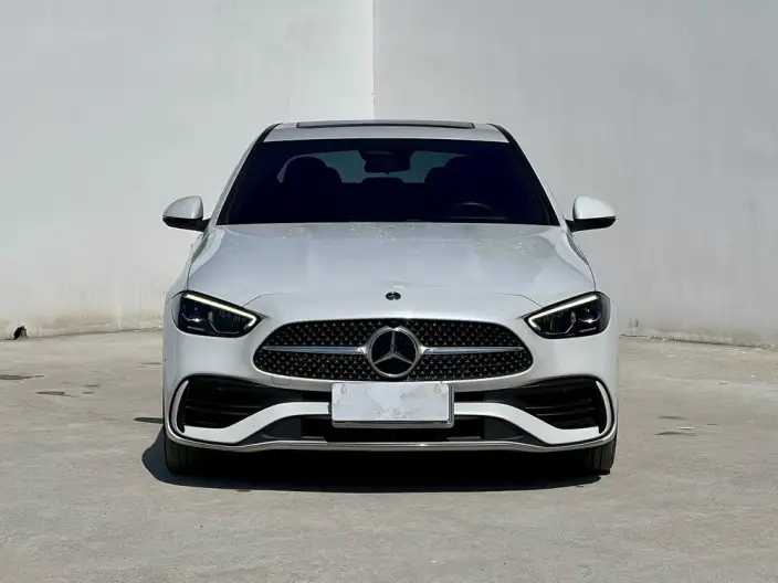 Mercedes-Benz C-Class 2023 Model C 200 L Sports Edition – фото 2