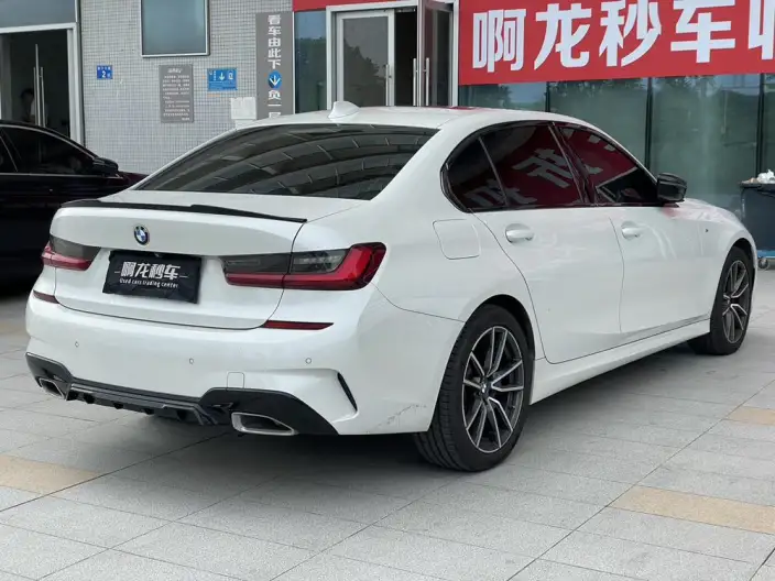 BMW 3 Series 2022 Model 325Li M Sports Set – фото 4