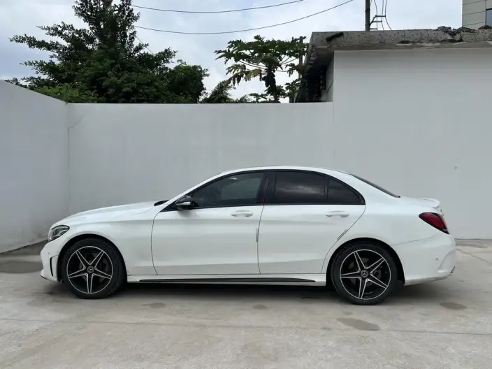 Mercedes-Benz C-Class 2020 Model Facelift C 260 Sports Edition – фото 3