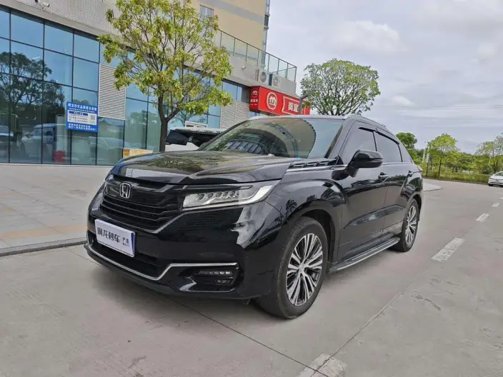 Honda Avancier 2020 Model 240 TURBO CVT Exclusive Edition – фото 1