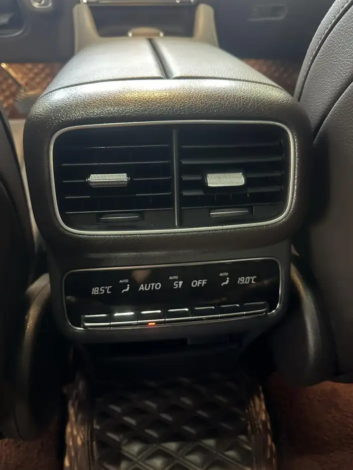 Mercedes-Benz GLE Imported 2020 Model GLE 350 4MATIC Luxury Model – фото 10