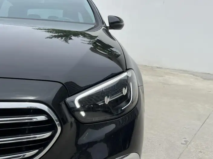 Mercedes-Benz E-Class 2022 Model E 260 L sedan – фото 6