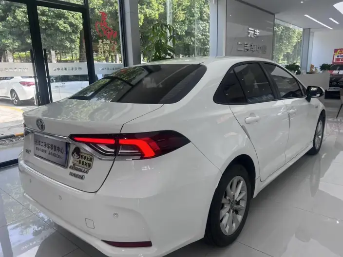 Toyota Corolla 2021 Model Hybrid 1.8L E-CVT Pioneer Edition – фото 6