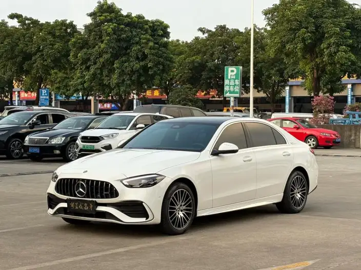 Mercedes-Benz C-Class 2025 Model C 260 L Sports Edition – фото 1