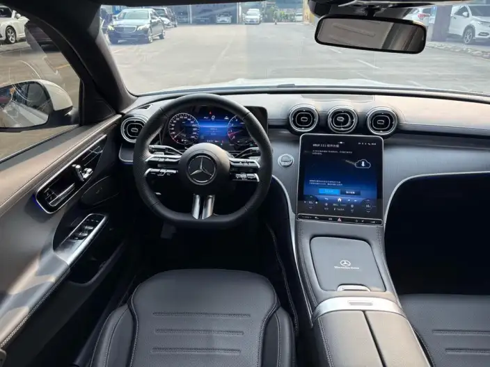 Mercedes-Benz C-Class 2025 Model C 260 L Sports Edition – фото 7