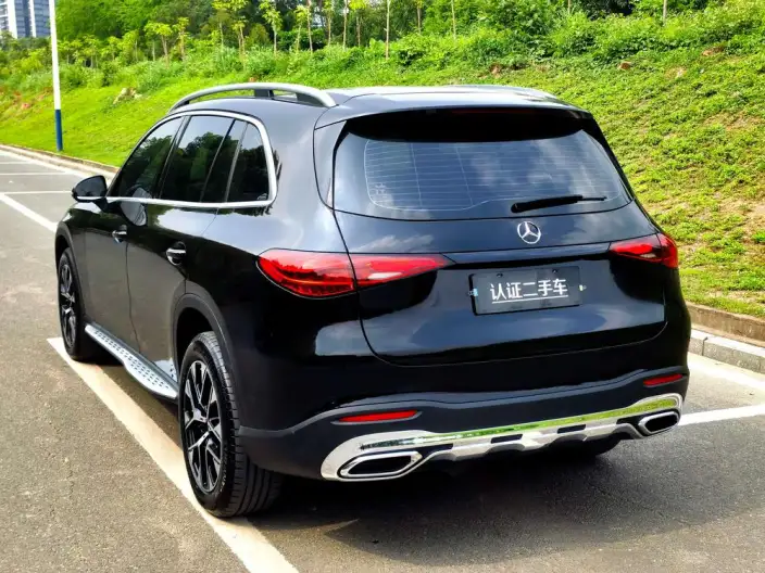 Mercedes-Benz GLC 2023 Model Facelift GLC 260 L 4MATIC Dynamic Model 7 seat – фото 5