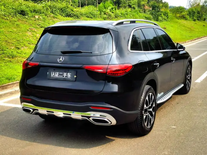 Mercedes-Benz GLC 2023 Model Facelift GLC 260 L 4MATIC Dynamic Model 7 seat – фото 7