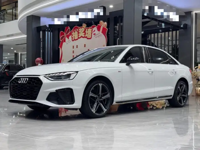 Audi A4 L 2024 Model 40 TFSI Luxury Dynamic Model – фото 1