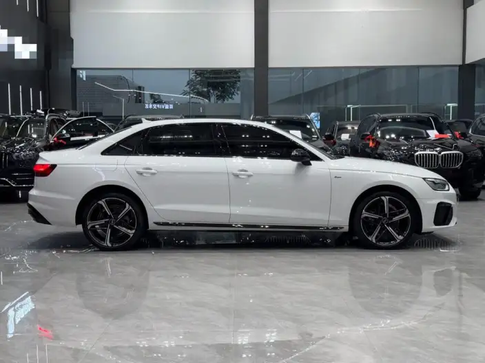 Audi A4 L 2024 Model 40 TFSI Luxury Dynamic Model – фото 5