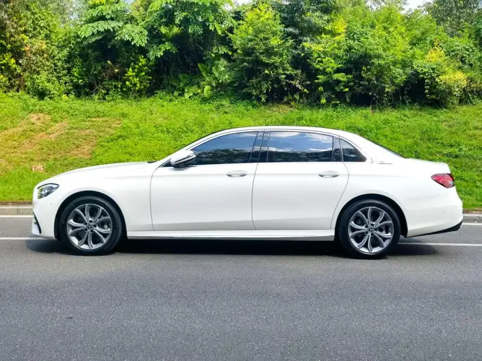 Mercedes-Benz E-Class 2021 Model Facelift E 300 L Fashion Model Sports sedan – фото 4