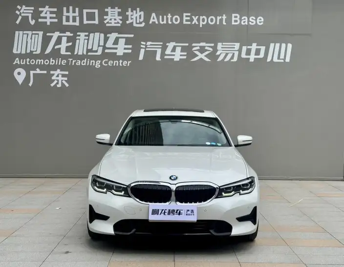 BMW 3 Series 2021 Model Facelift 320i Sports Set – фото 2