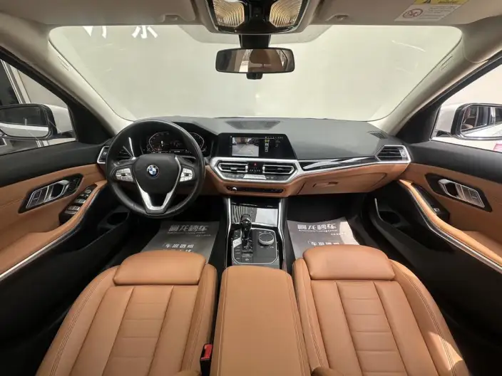 BMW 3 Series 2021 Model Facelift 320i Sports Set – фото 7