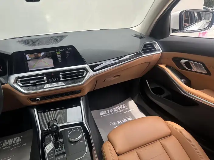 BMW 3 Series 2021 Model Facelift 320i Sports Set – фото 9
