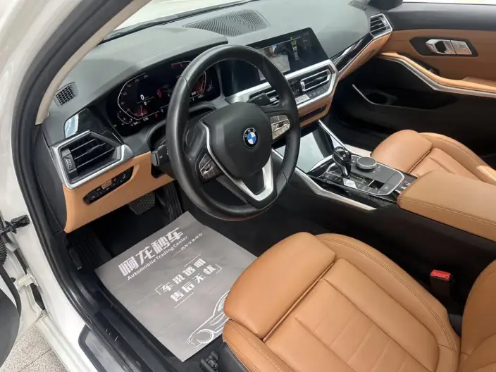 BMW 3 Series 2021 Model Facelift 320i Sports Set – фото 10