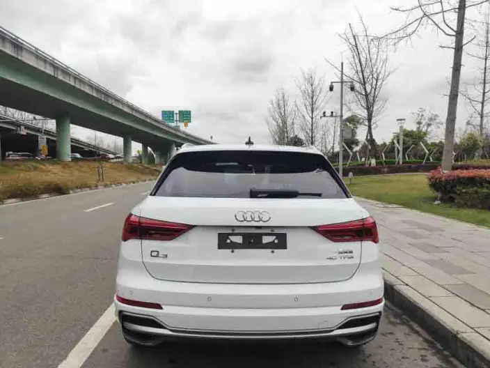 AUDI Q3 2020 Model 40 TFSI Fashion Dynamic Model – фото 5