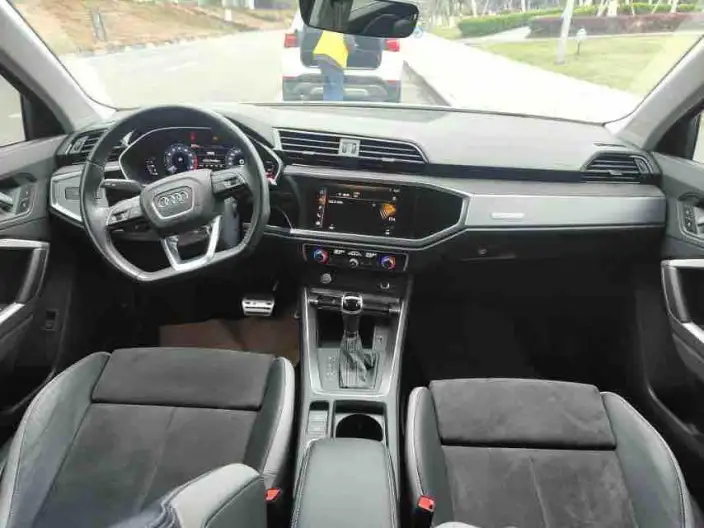 AUDI Q3 2020 Model 40 TFSI Fashion Dynamic Model – фото 7