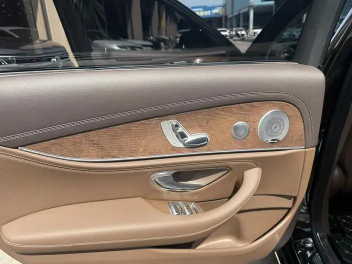 Mercedes-Benz E-Class 2023 Model Facelift E 300 L Luxury Model sedan – фото 8