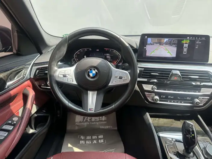 BMW 5 Series 2022 Model Facelift II 525Li M Sports Set – фото 10