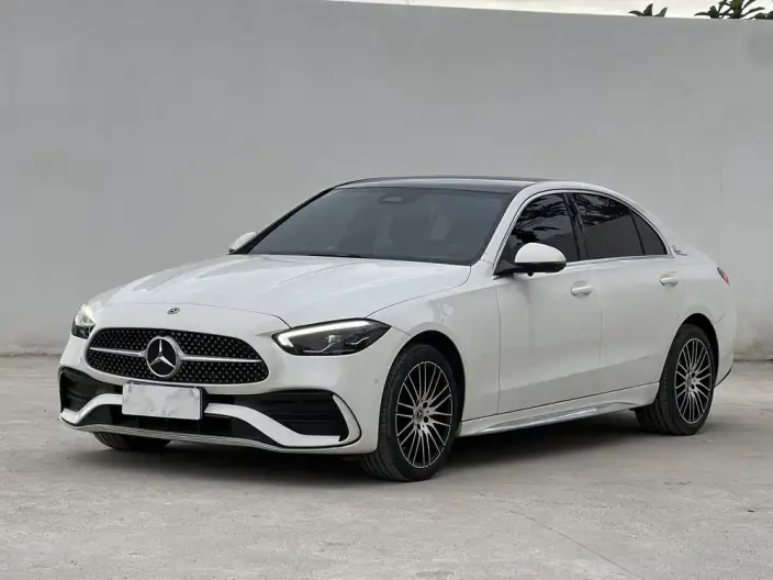 Mercedes-Benz C-Class 2023 Model C 260 L Sports Edition – фото 1
