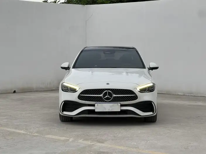 Mercedes-Benz C-Class 2023 Model C 260 L Sports Edition – фото 2