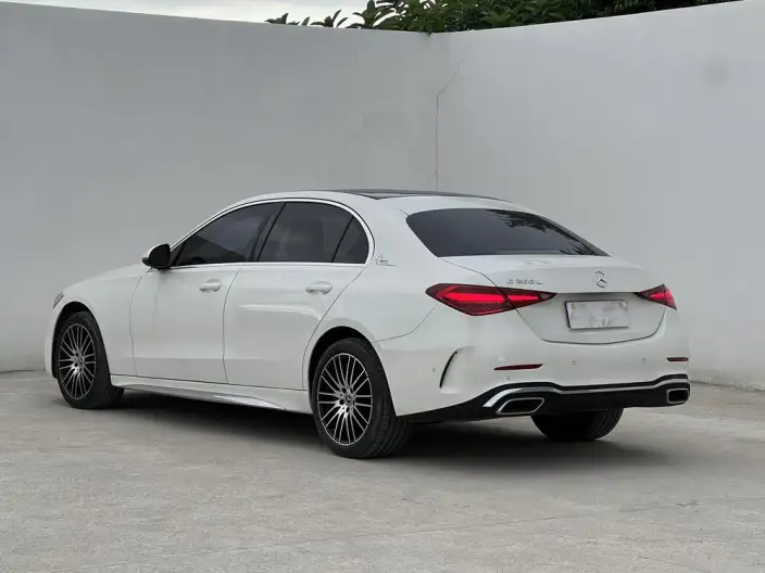 Mercedes-Benz C-Class 2023 Model C 260 L Sports Edition – фото 4
