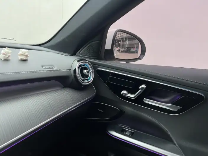 Mercedes-Benz C-Class 2023 Model C 260 L Sports Edition – фото 7
