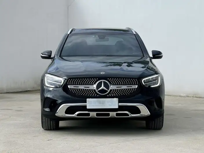 Mercedes-Benz GLC 2020 Model GLC 260 L 4MATIC Dynamic Model – фото 2